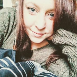 Meet your Posher, Makenzi